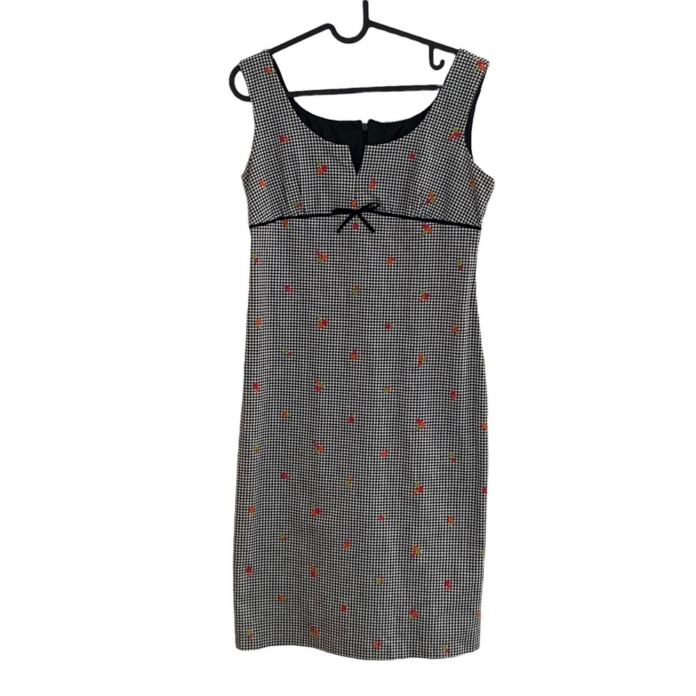 Ronni Nicole by Ouida vintage 90's gingham embroidered flowers dress